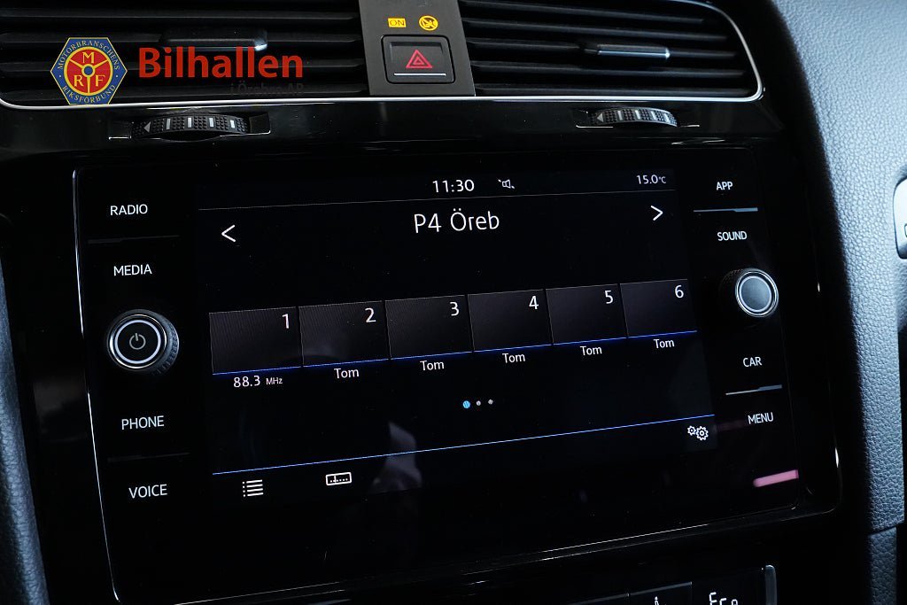 Vehicle Image 15