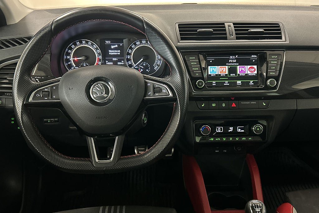 Vehicle Image 17