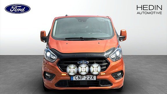 Vehicle Image 8