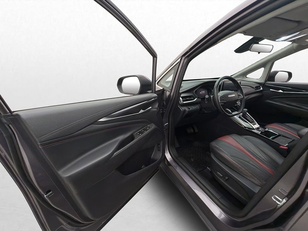 Vehicle Image 9