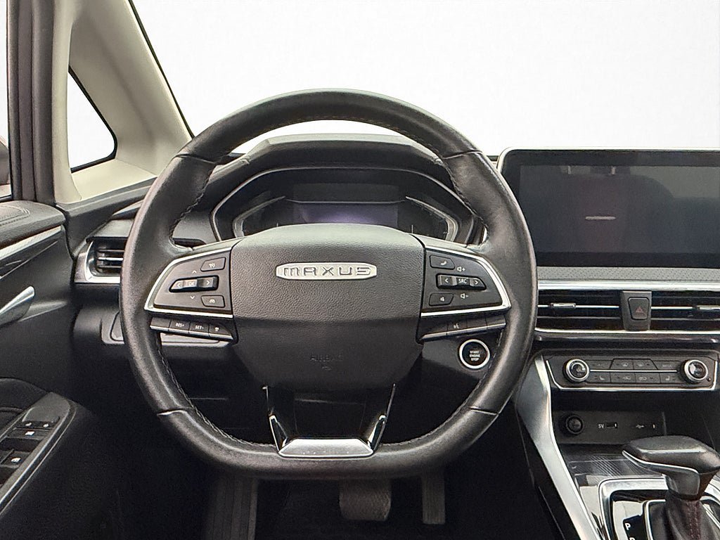 Vehicle Image 13