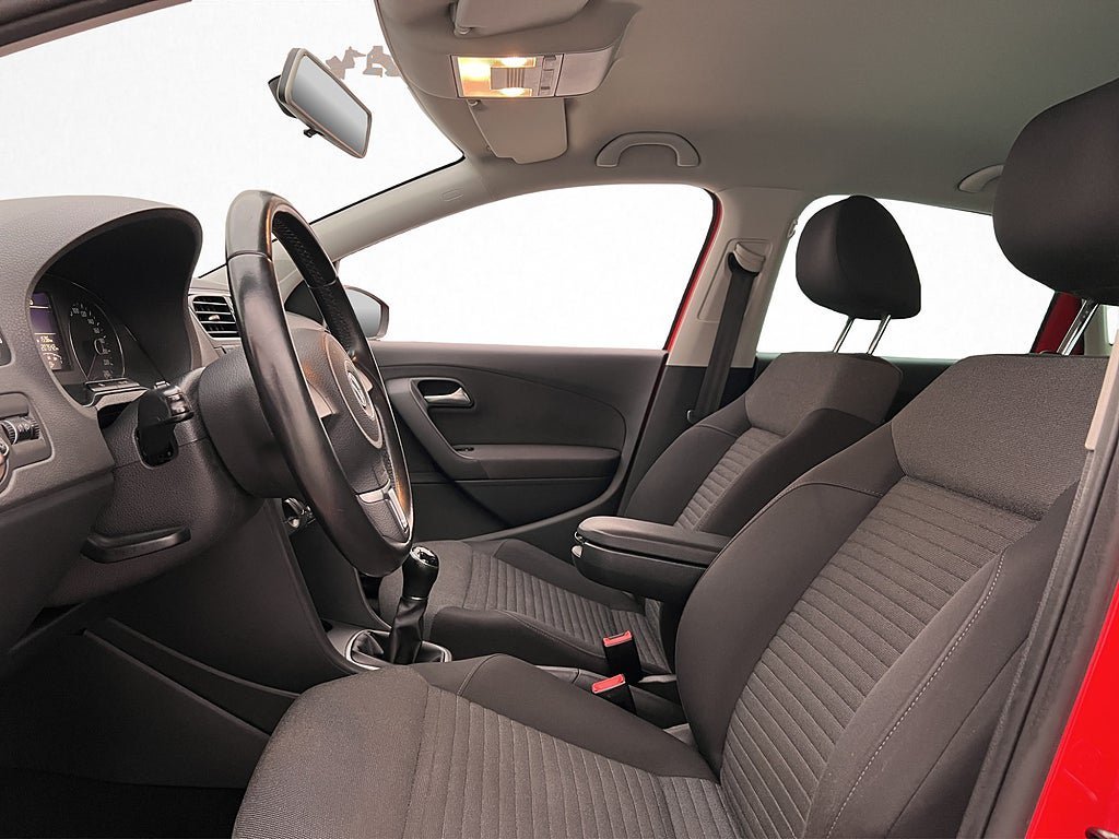 Vehicle Image 11