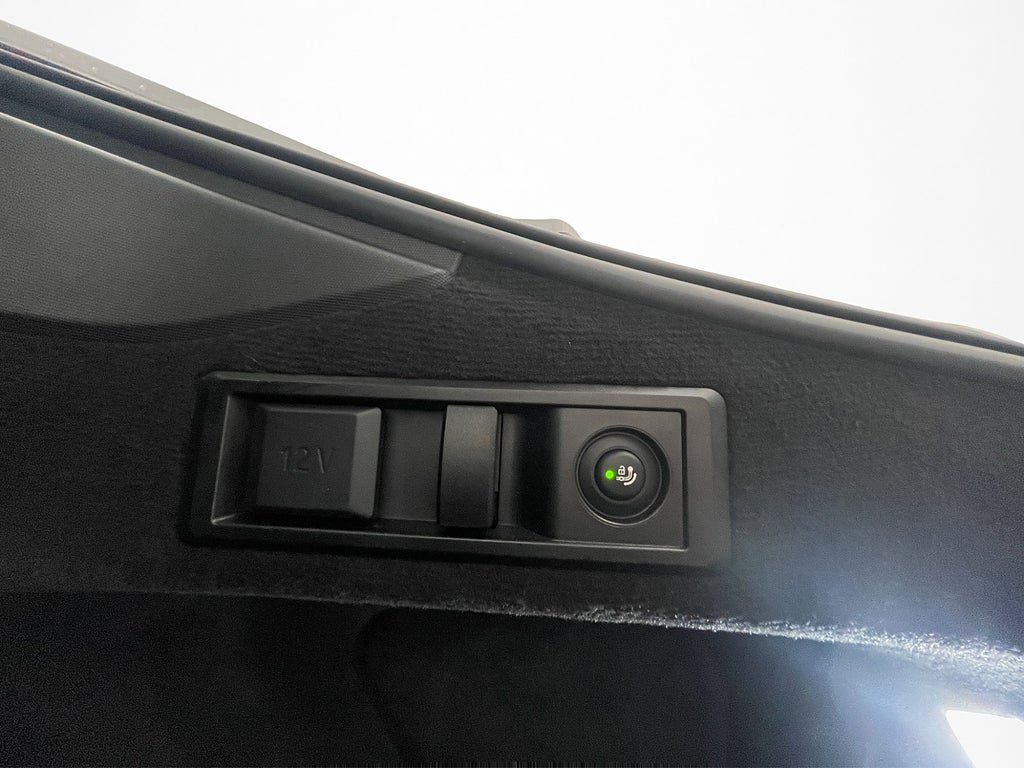 Vehicle Image 24