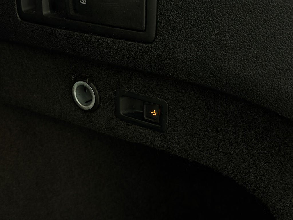 Vehicle Image 27