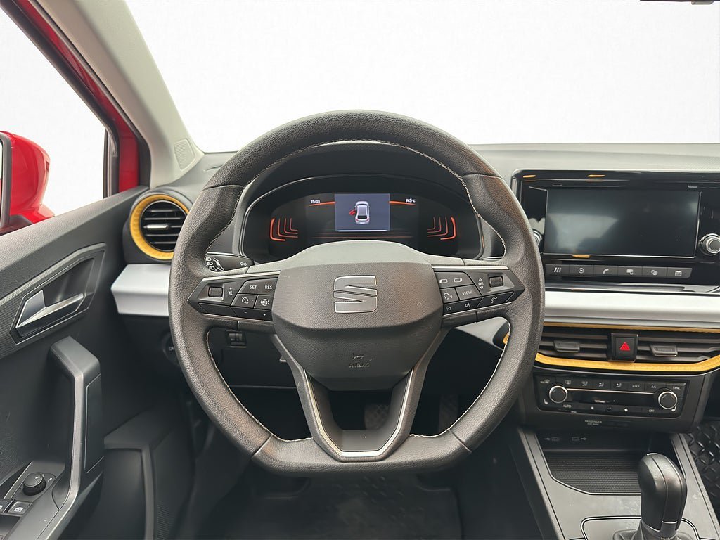 Vehicle Image 13