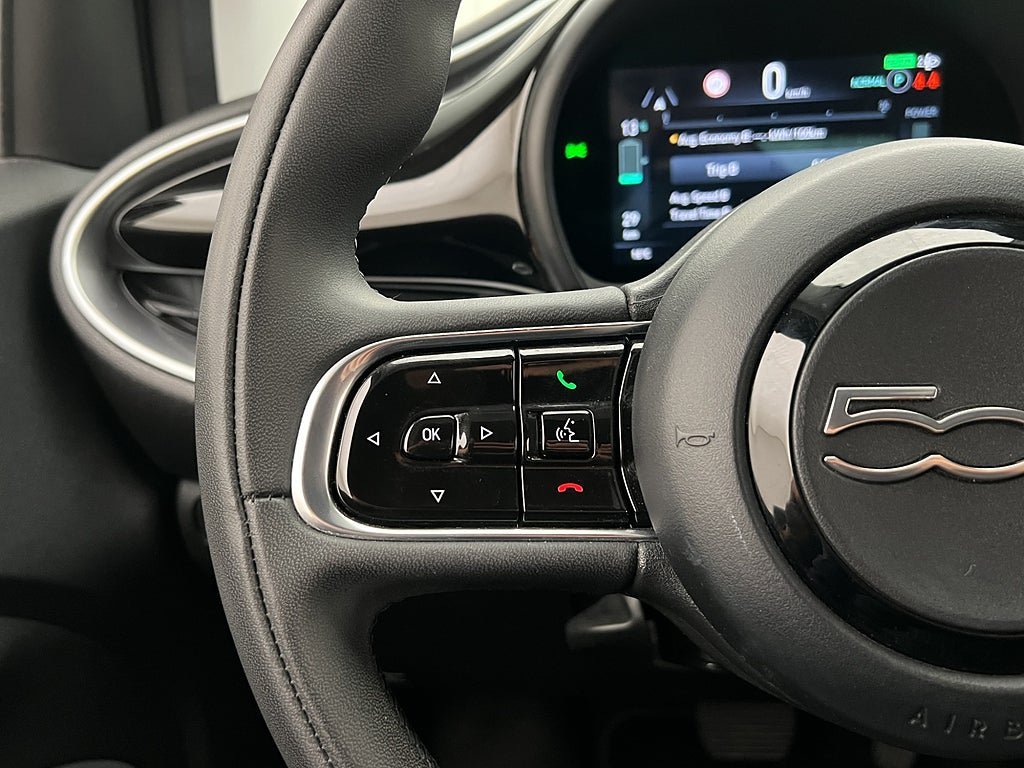 Vehicle Image 23