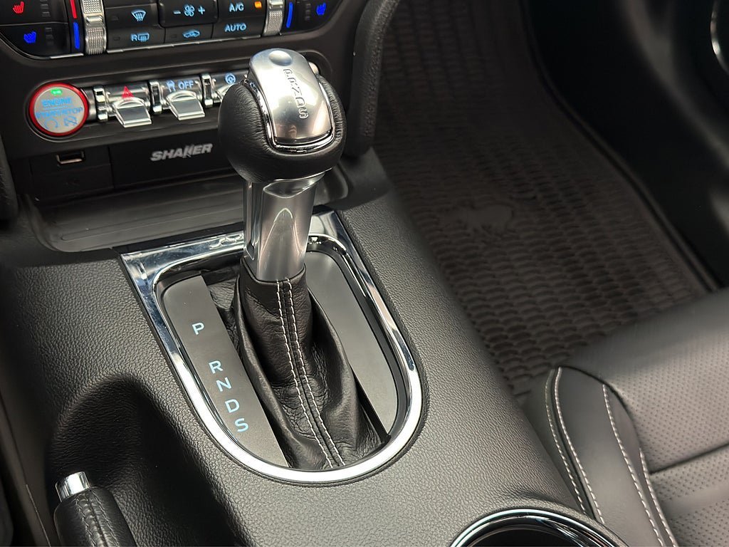 Vehicle Image 24