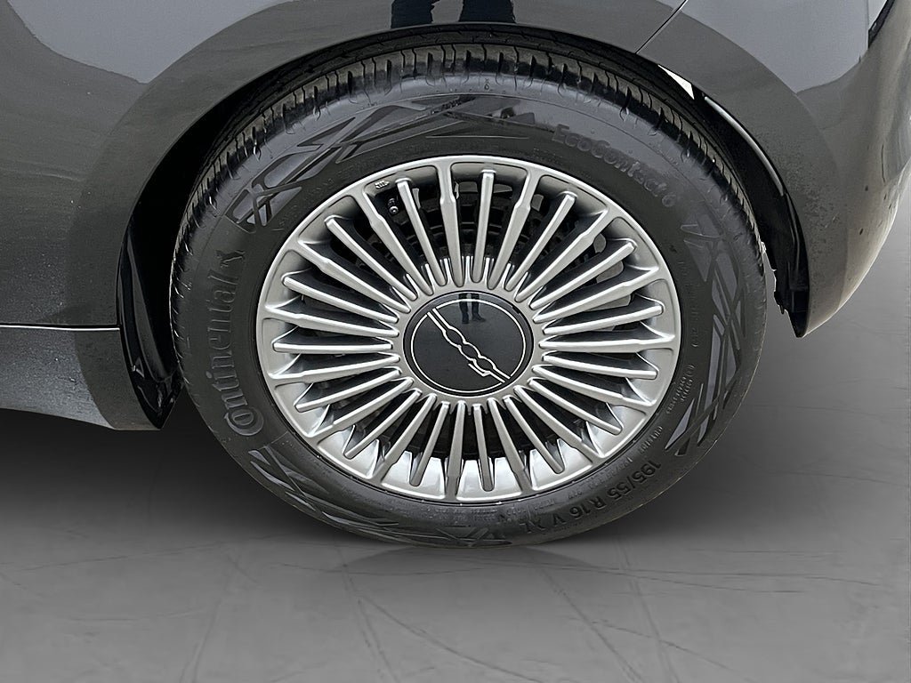 Vehicle Image 31