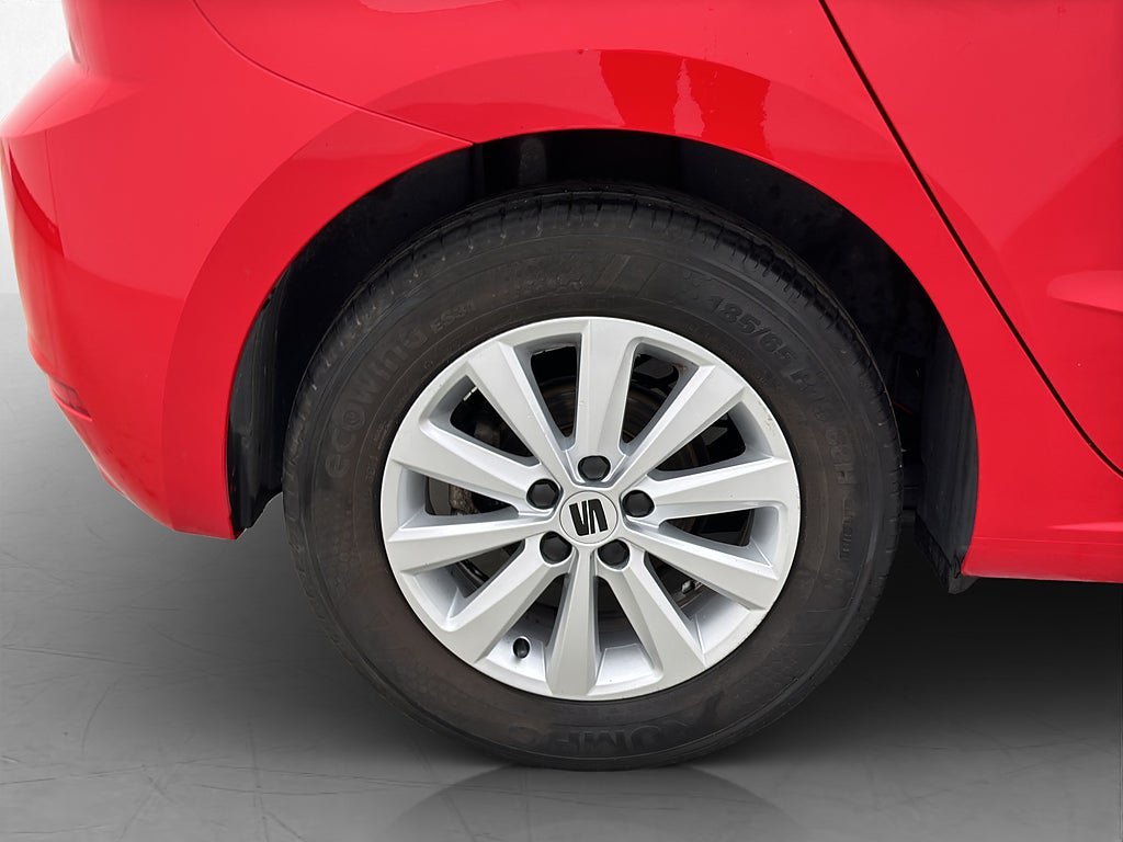 Vehicle Image 30