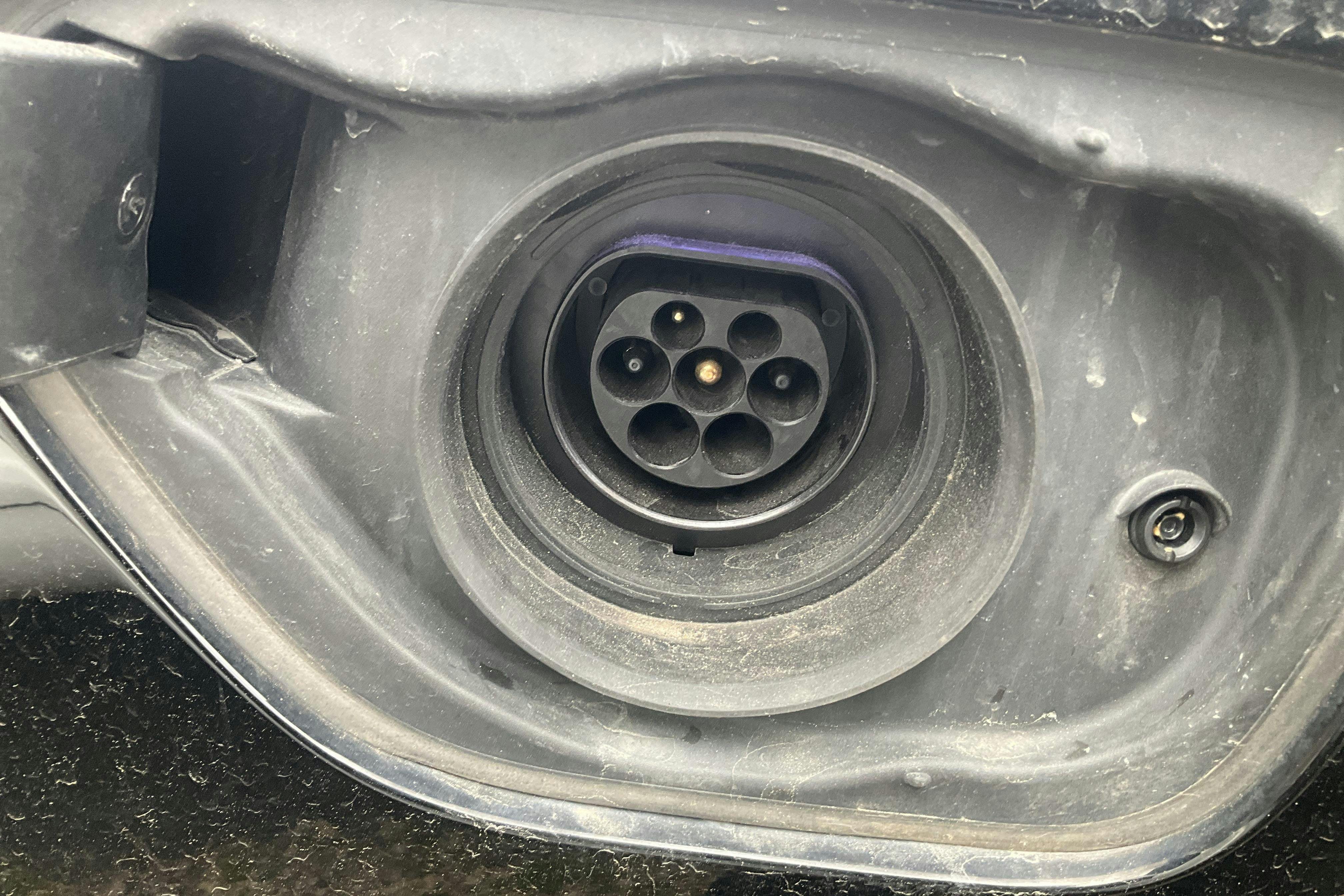 Vehicle Image 17