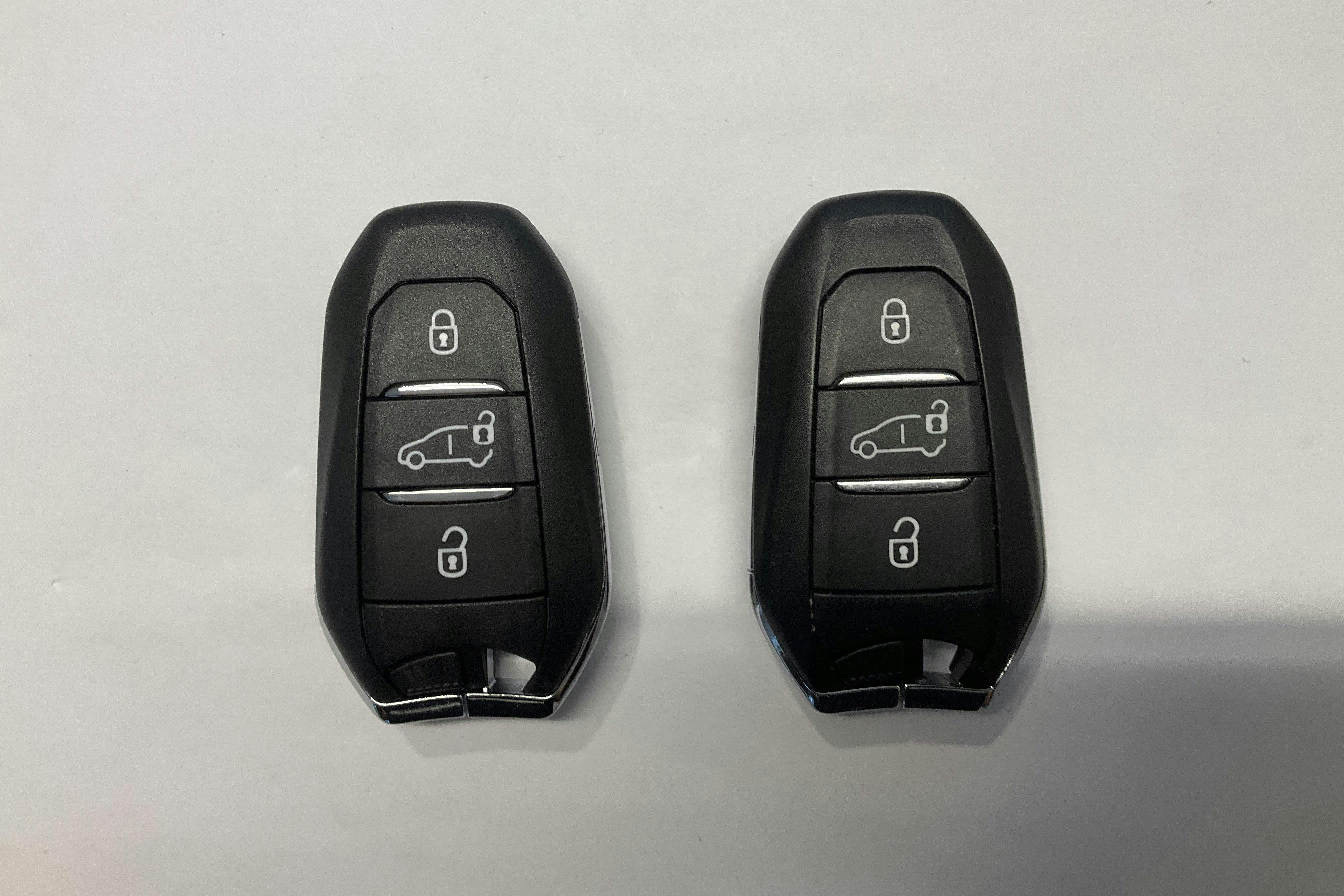 Vehicle Image 19