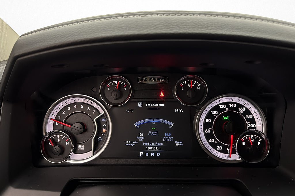 Vehicle Image 18