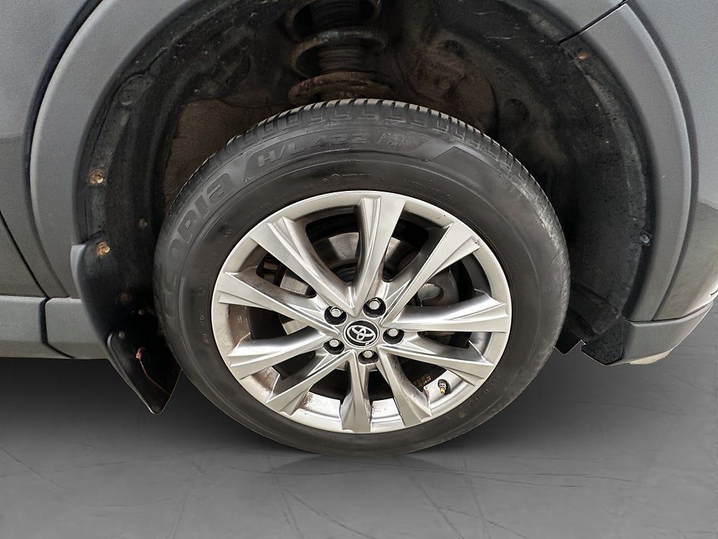 Vehicle Image 31