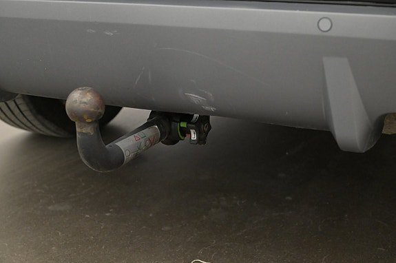 Vehicle Image 26