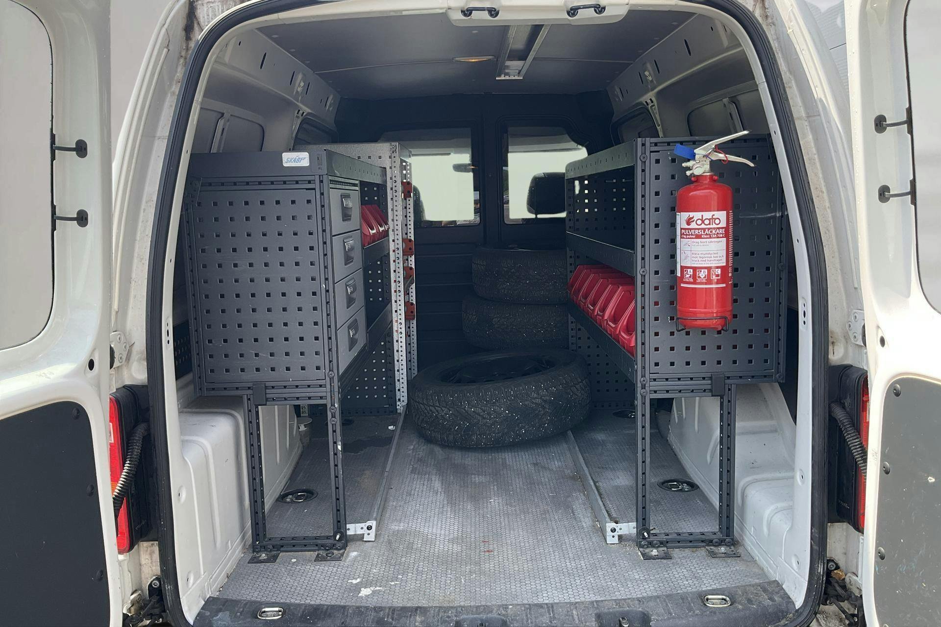 Vehicle Image 9