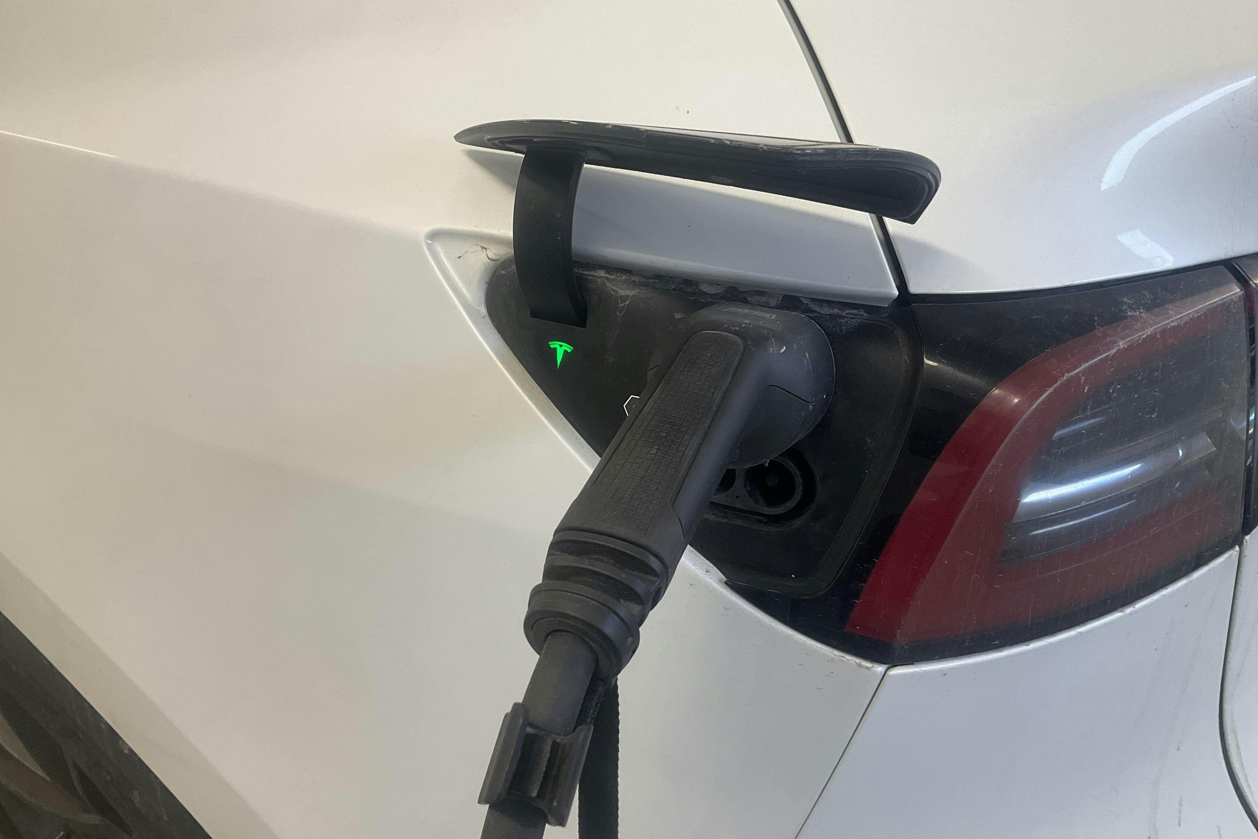 Vehicle Image 23