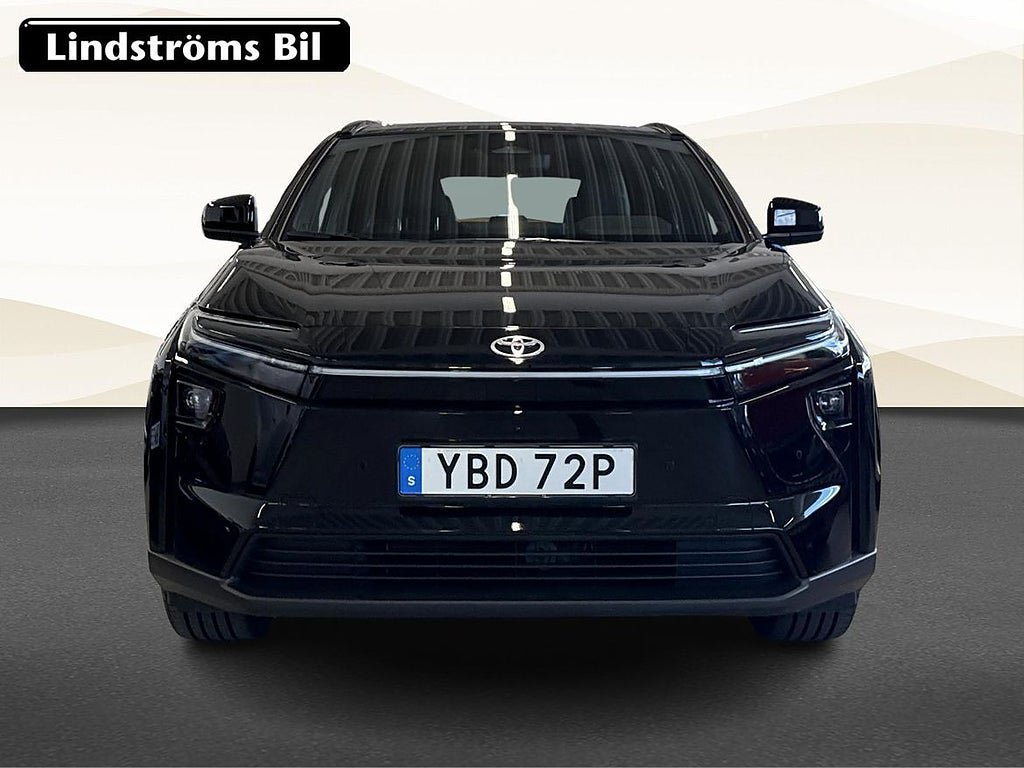 Vehicle Image 9