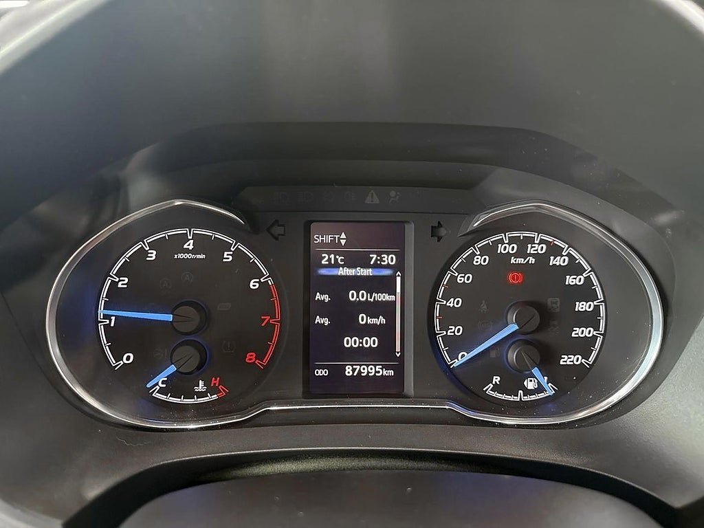 Vehicle Image 15