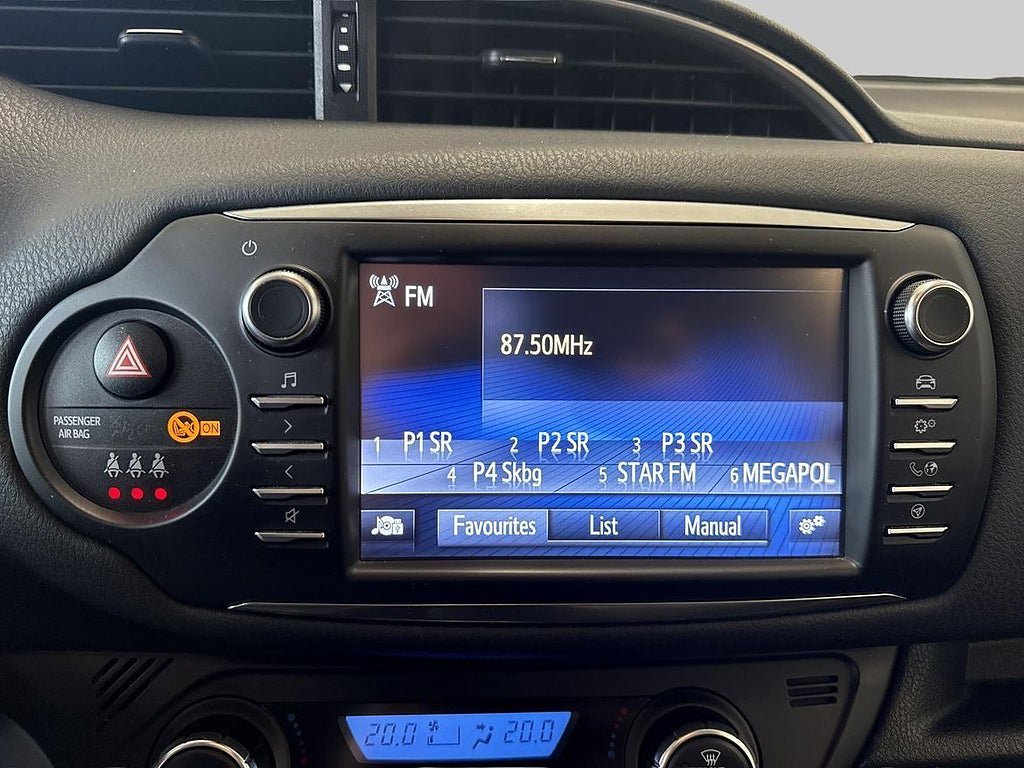 Vehicle Image 16