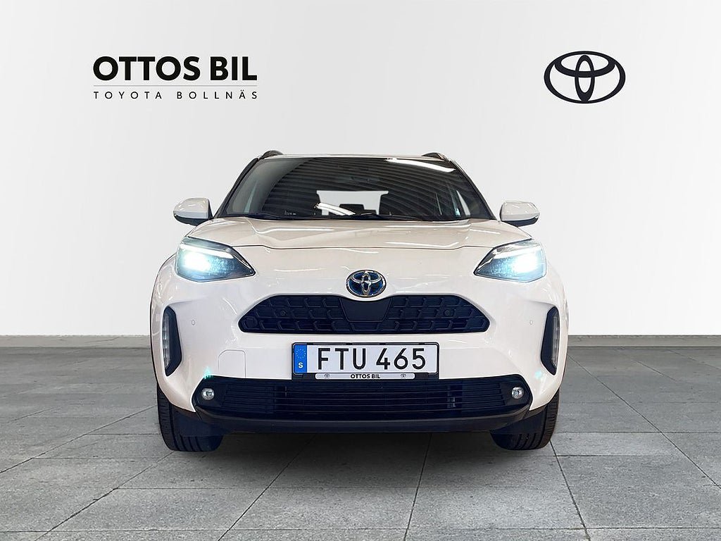 Vehicle Image 6