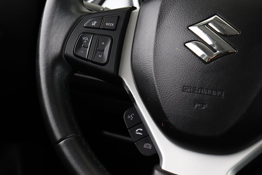 Vehicle Image 18