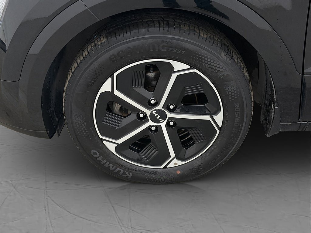 Vehicle Image 31