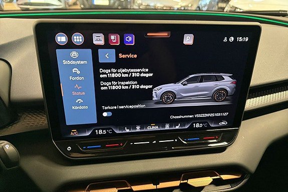 Vehicle Image 21