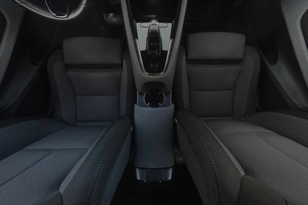 Vehicle Image 15