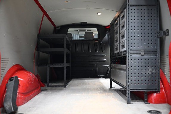 Vehicle Image 9
