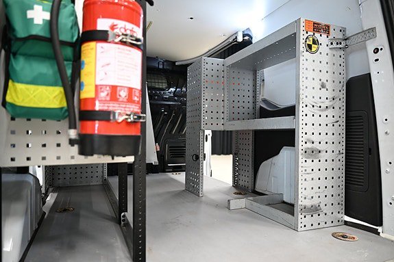 Vehicle Image 13