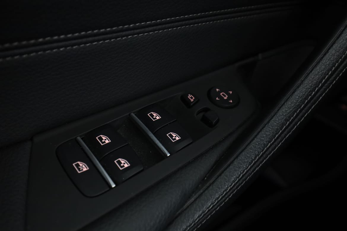 Vehicle Image 37