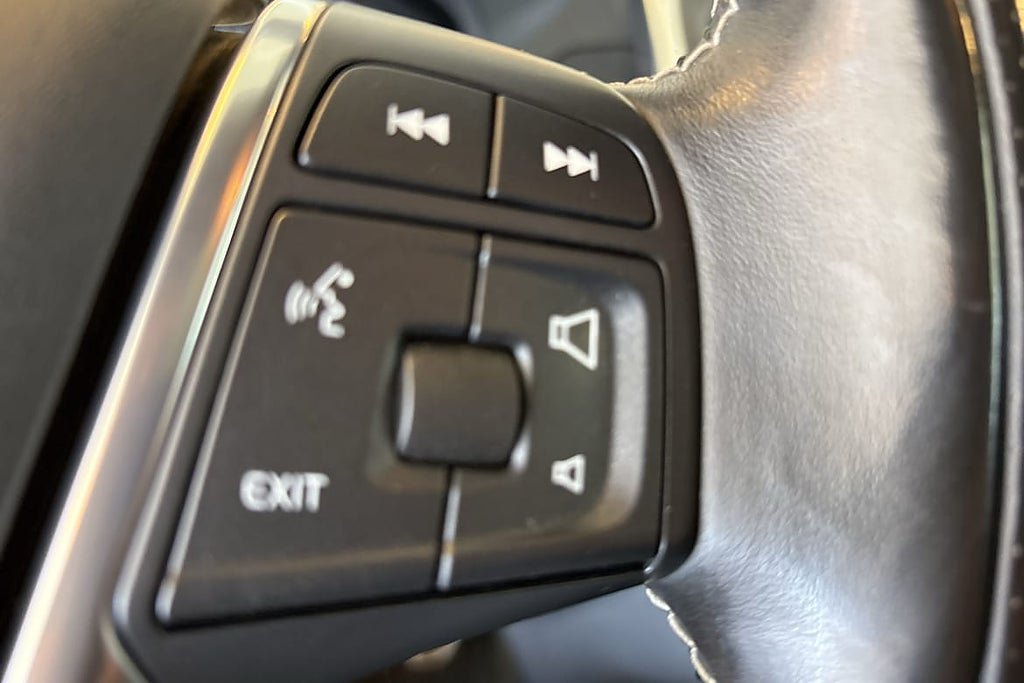 Vehicle Image 24