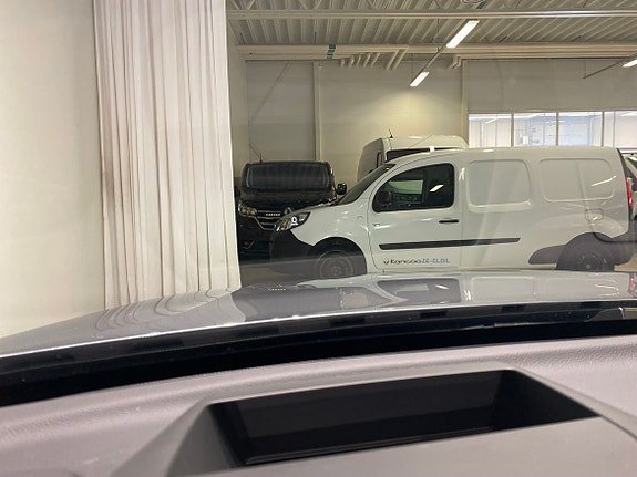 Vehicle Image 27