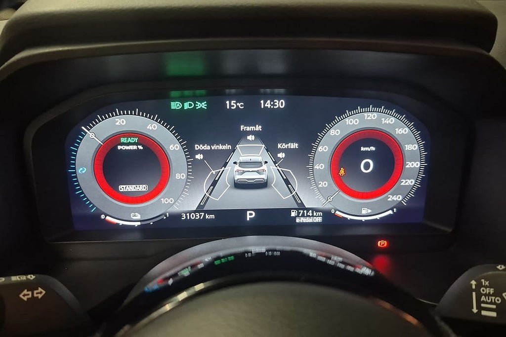 Vehicle Image 15