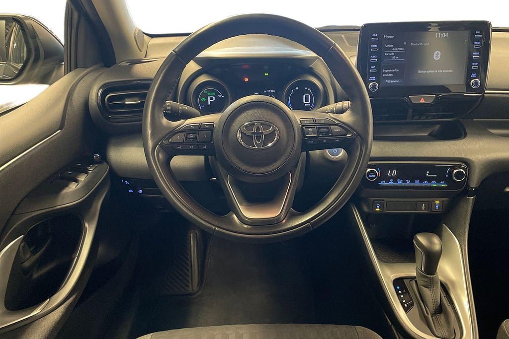Vehicle Image 10