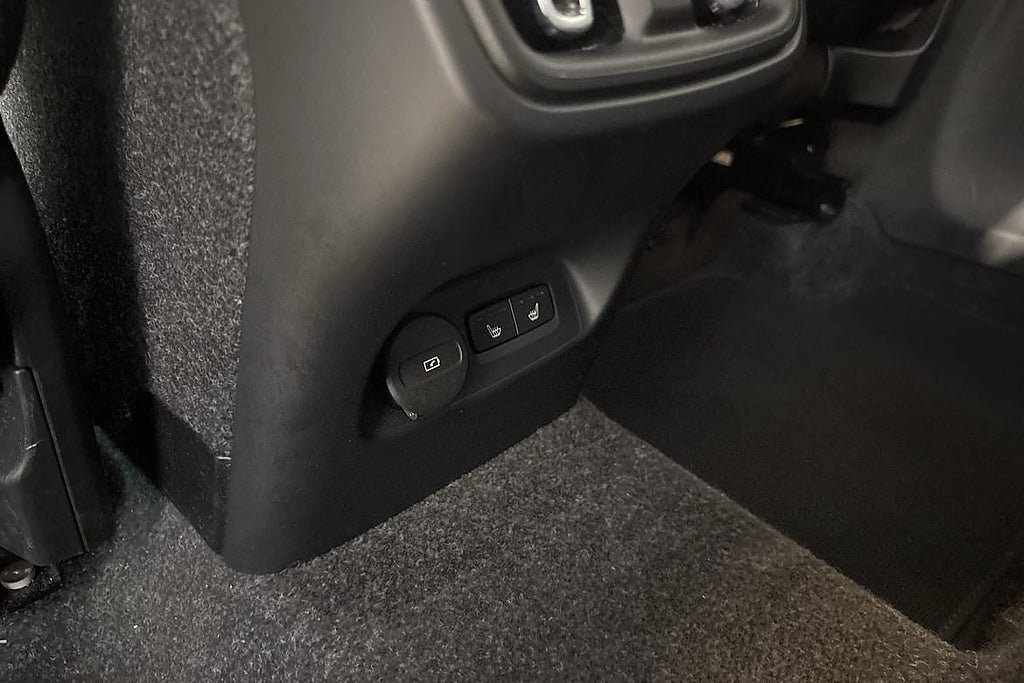 Vehicle Image 27