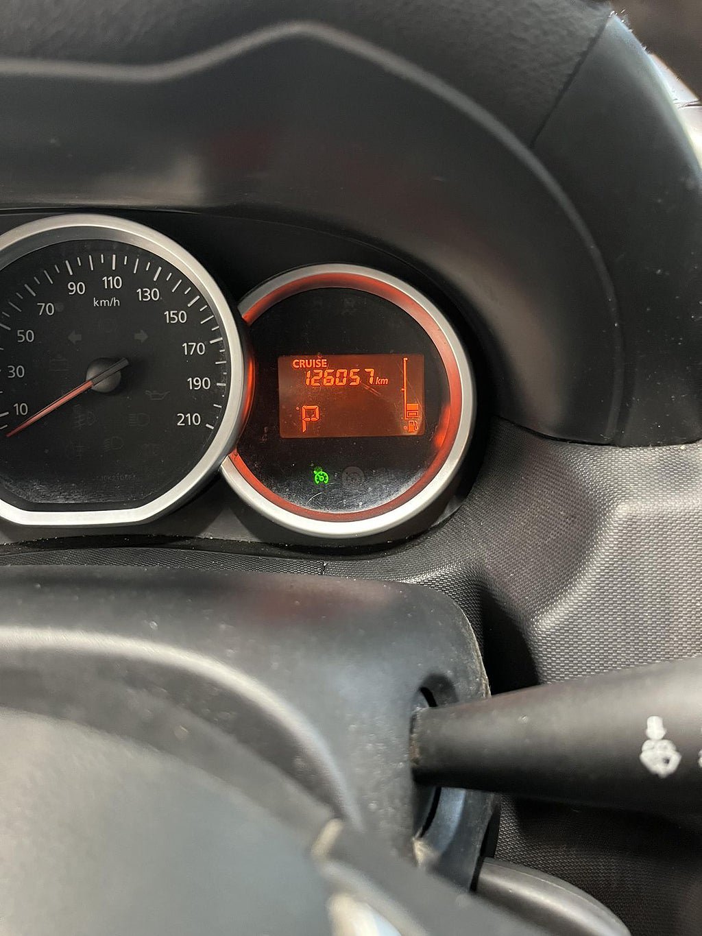 Vehicle Image 8