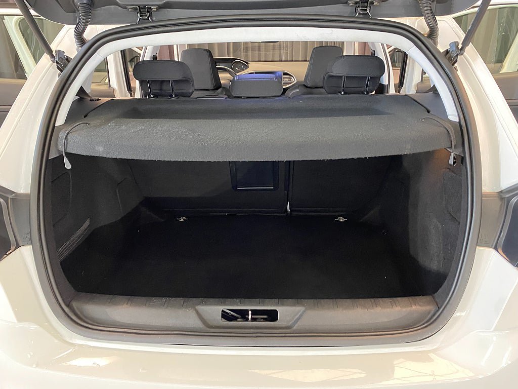 Vehicle Image 31