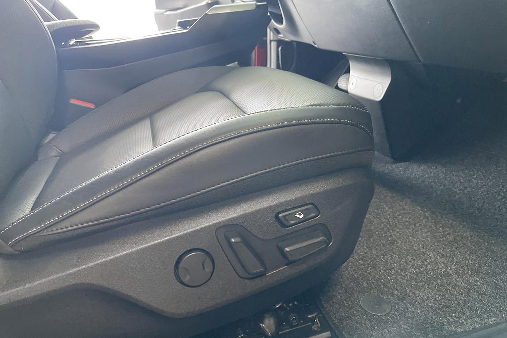 Vehicle Image 27