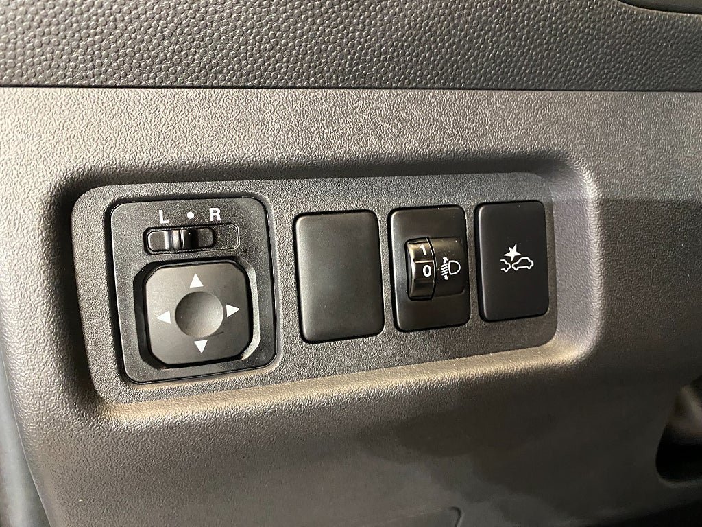 Vehicle Image 45