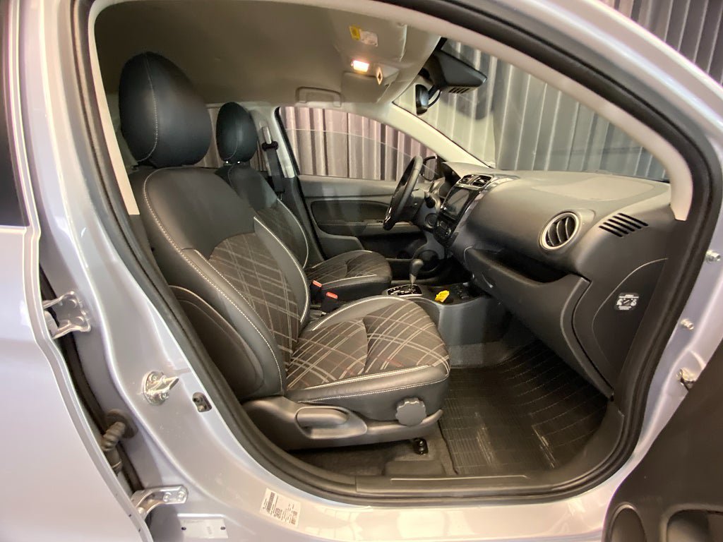 Vehicle Image 50