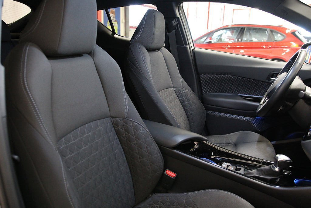 Vehicle Image 19