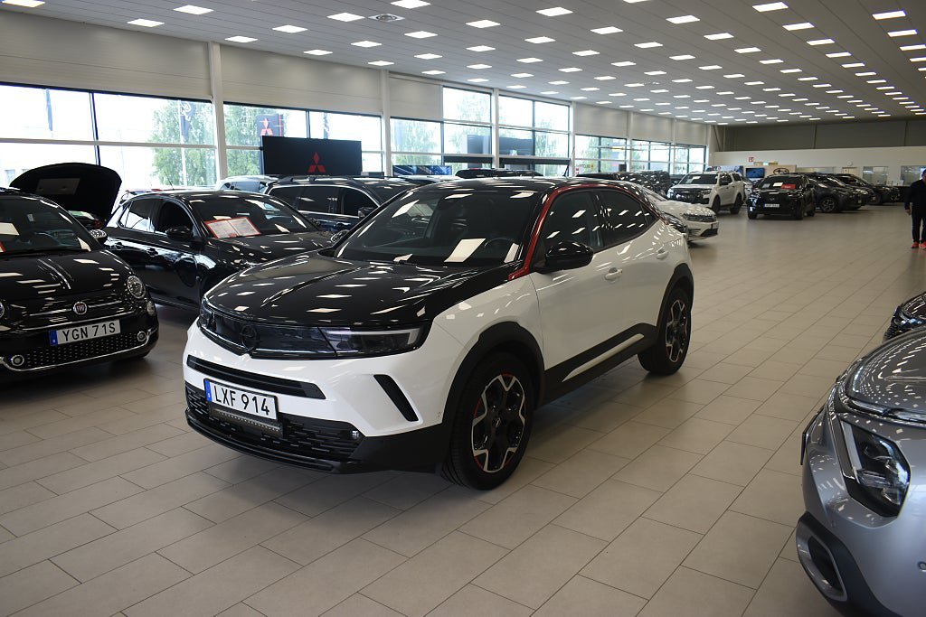 Vehicle Image 6