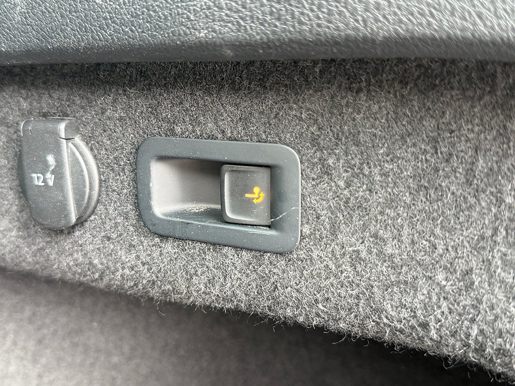 Vehicle Image 26