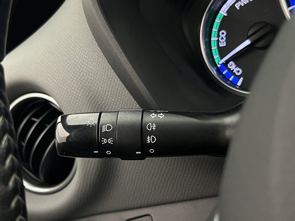 Vehicle Image 28