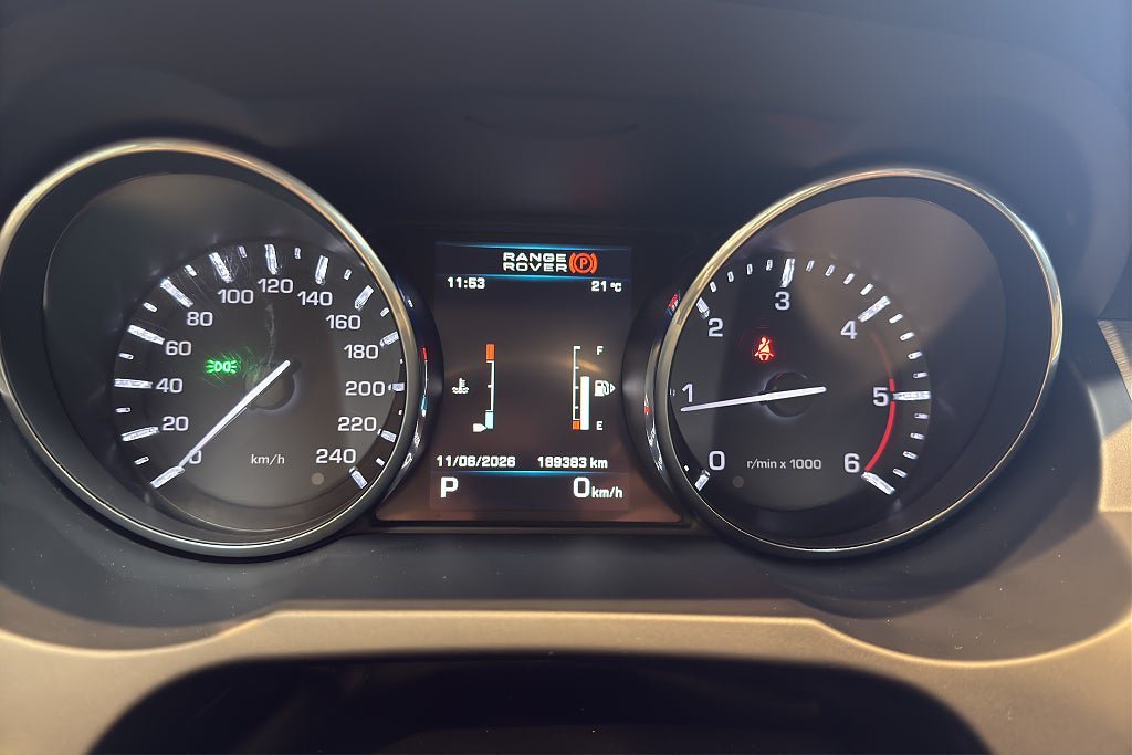 Vehicle Image 13