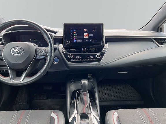 Vehicle Image 8