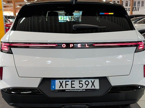 Vehicle Image 26
