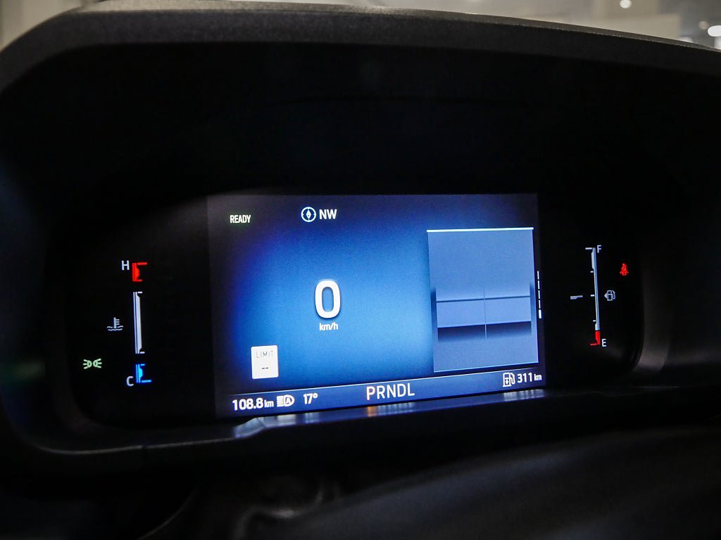 Vehicle Image 17