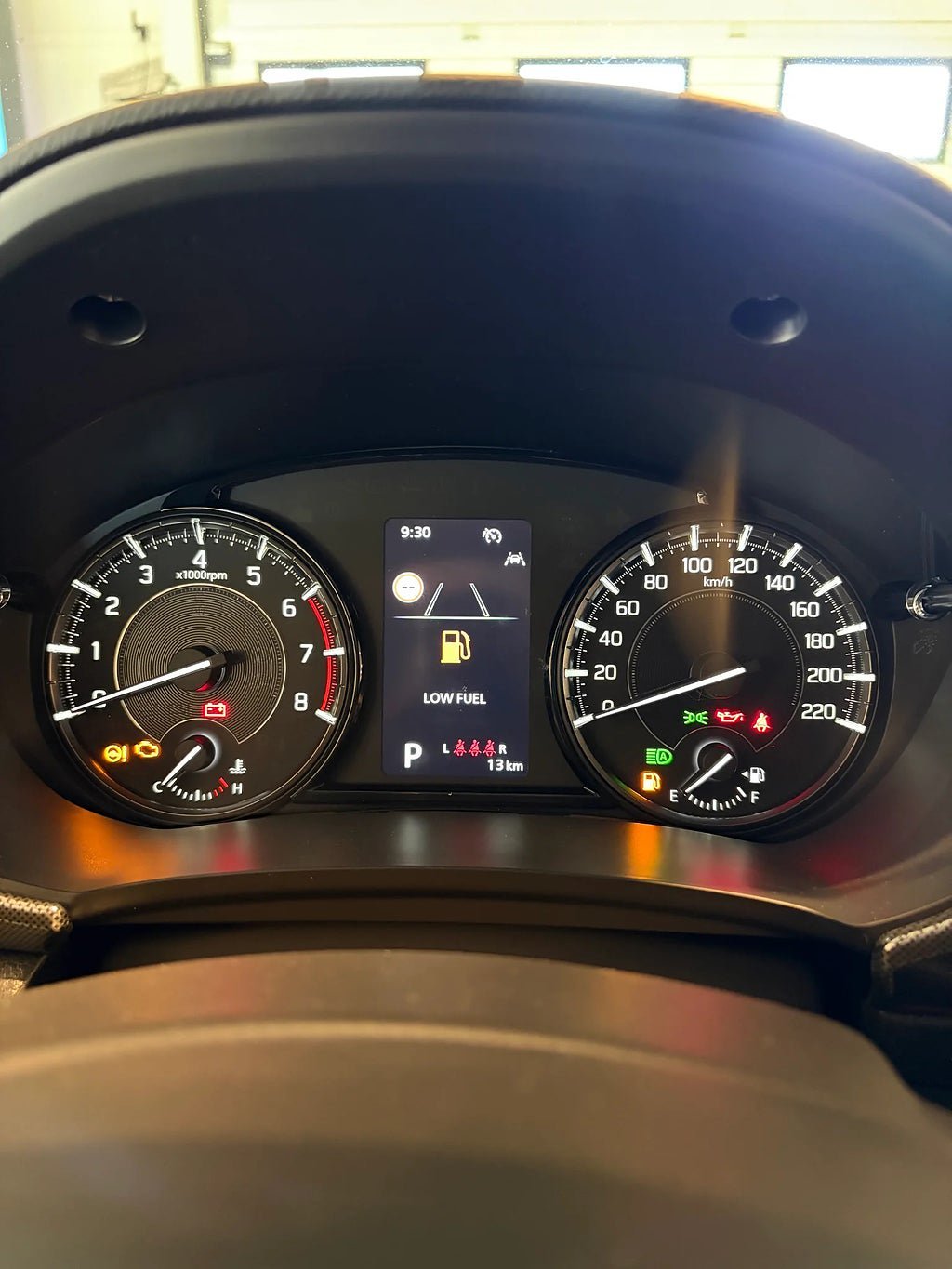 Vehicle Image 10